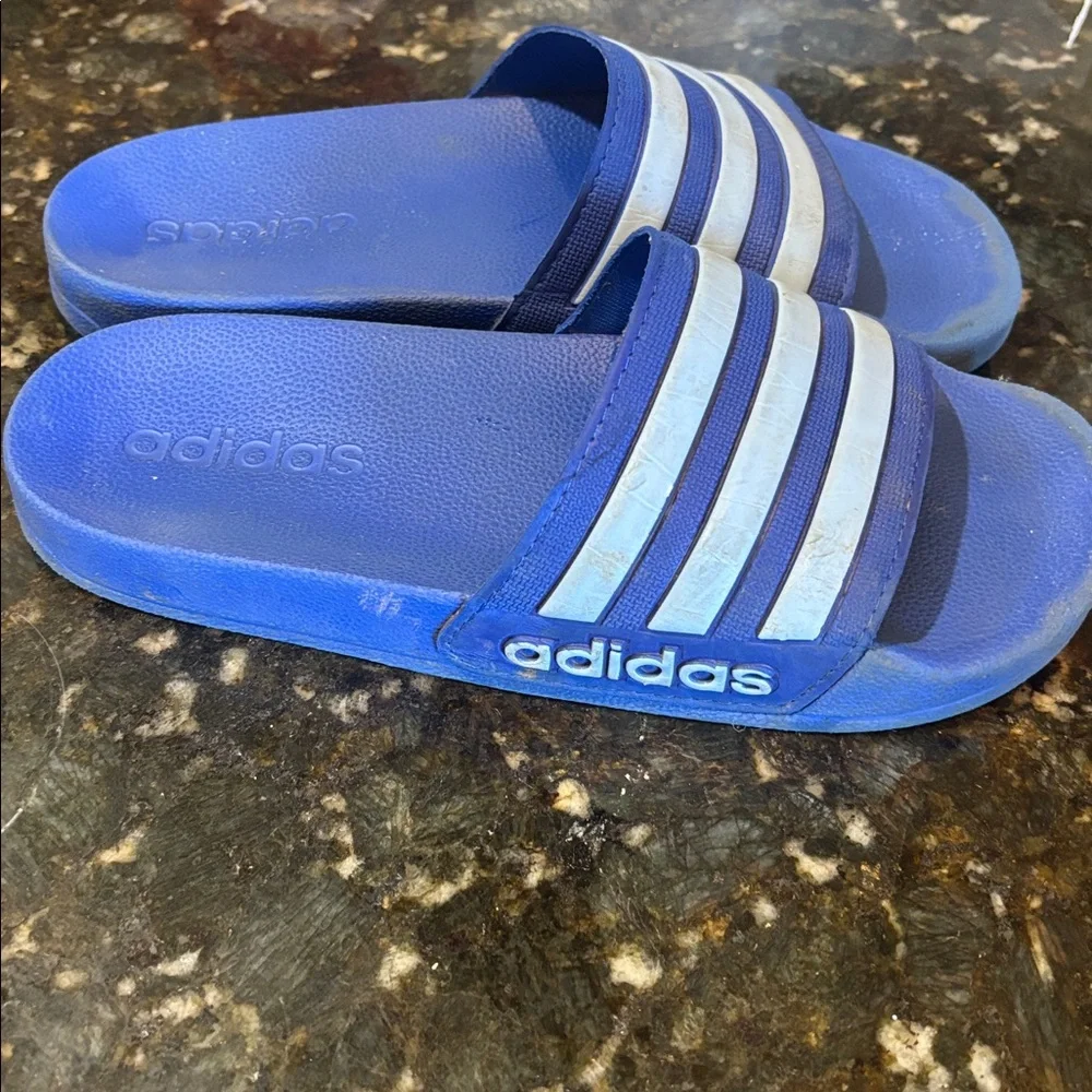 Adidas Slides! Youth 3